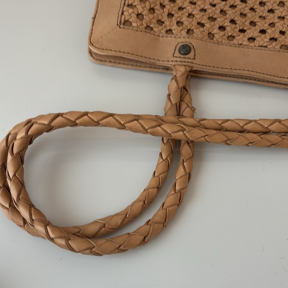 HOBO Beige Woven Tote Bag - Picture 9 of 10